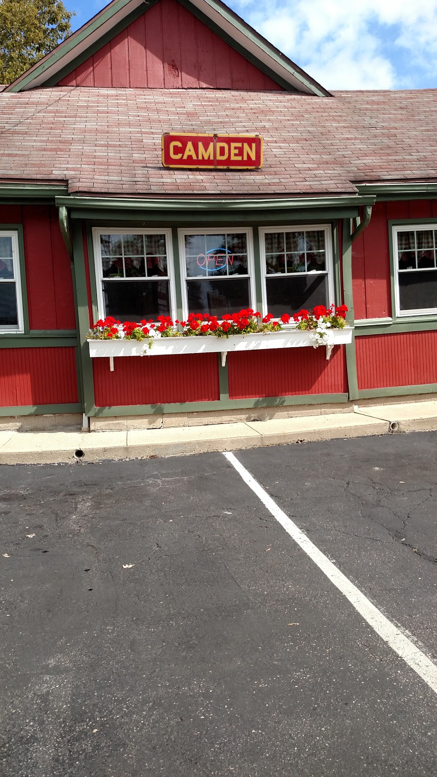 Depot Dairy Bar & Restaurant | 90 Depot St, Camden, OH 45311, USA | Phone: (937) 452-3653