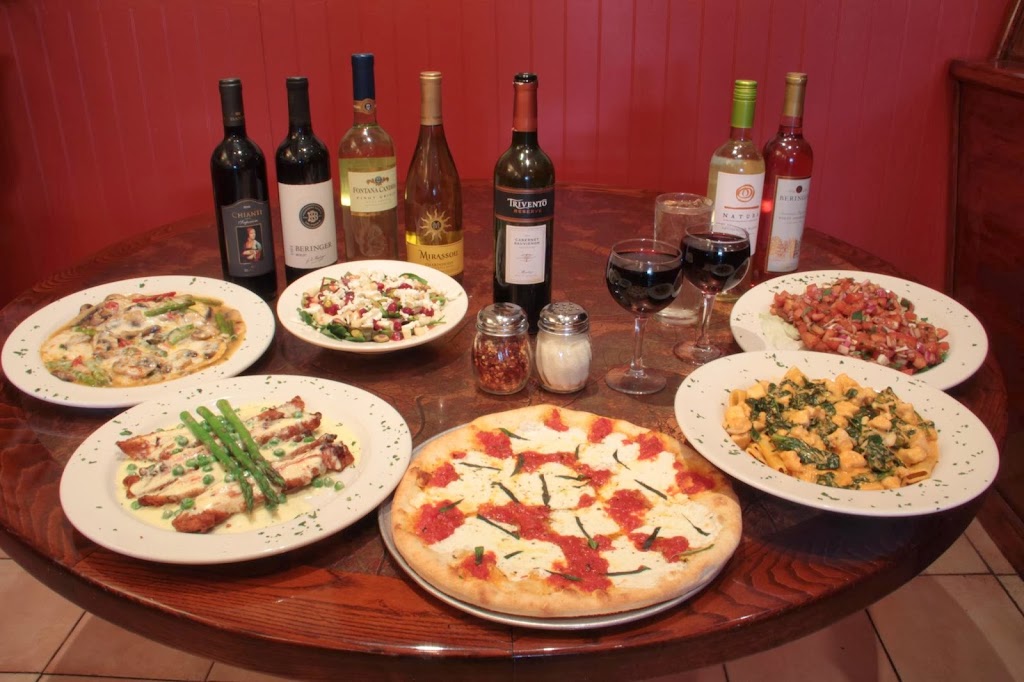 LaRosas Restaurant & Pizzeria | 504 Hempstead Turnpike, West Hempstead, NY 11552, USA | Phone: (516) 292-3200