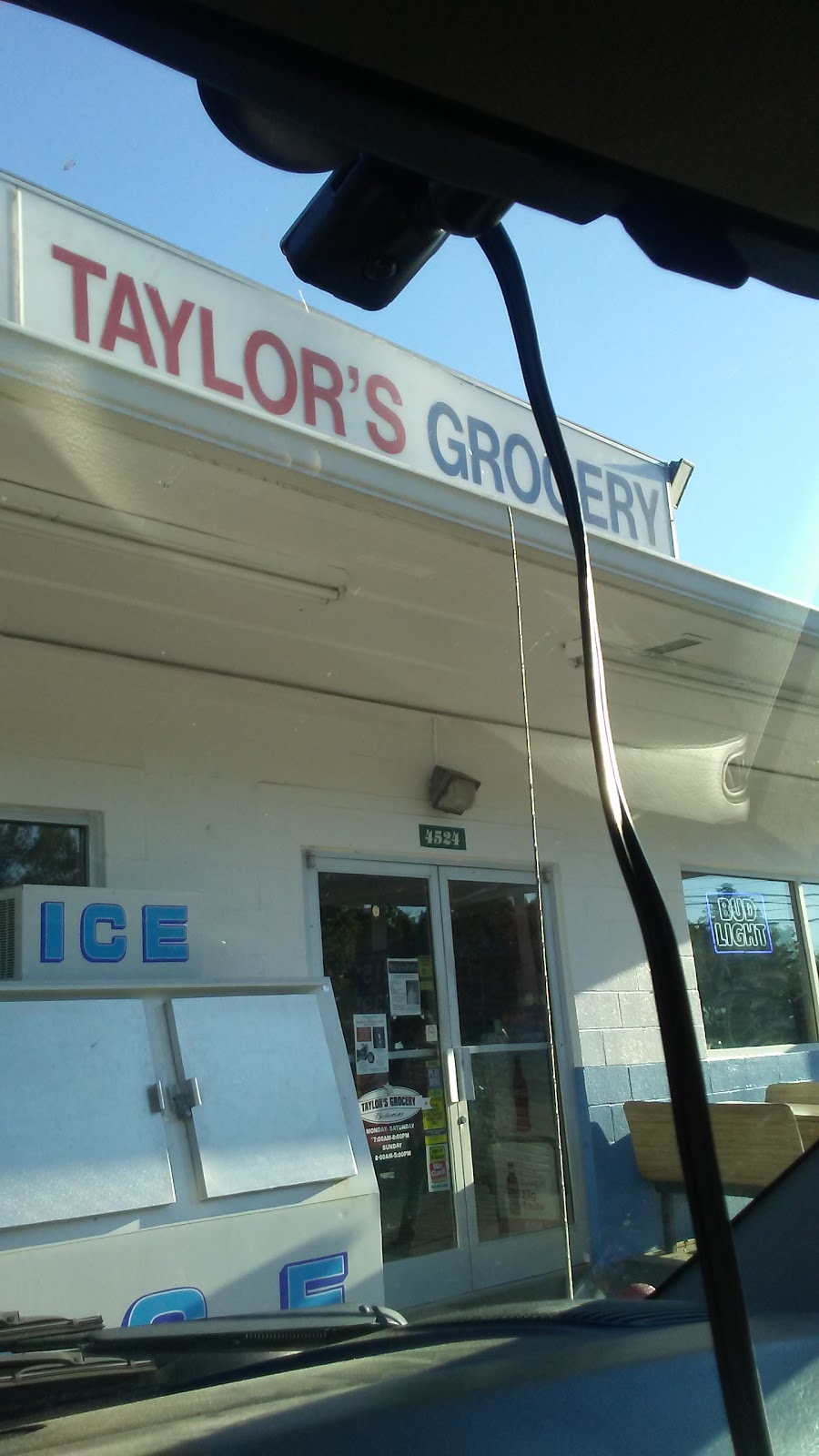 Taylors Grocery | 4524 Woodbury Pike, Murfreesboro, TN 37127, USA | Phone: (615) 895-4858