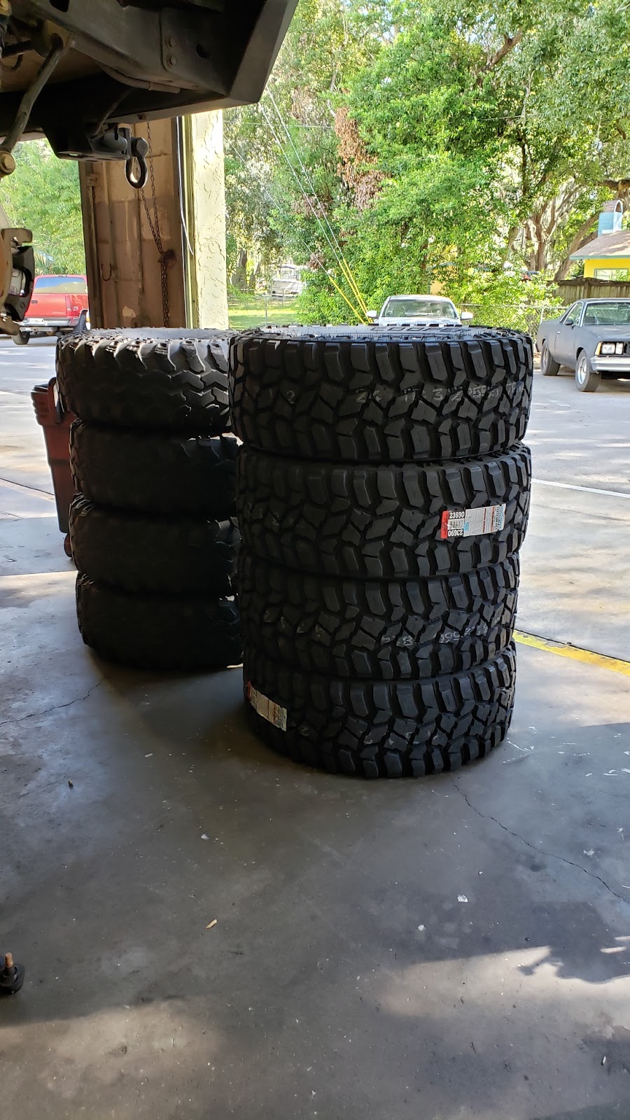 Topline Tire & Auto Center | 5000 Mission Square Ln, Zephyrhills, FL 33542, USA | Phone: (813) 715-0818