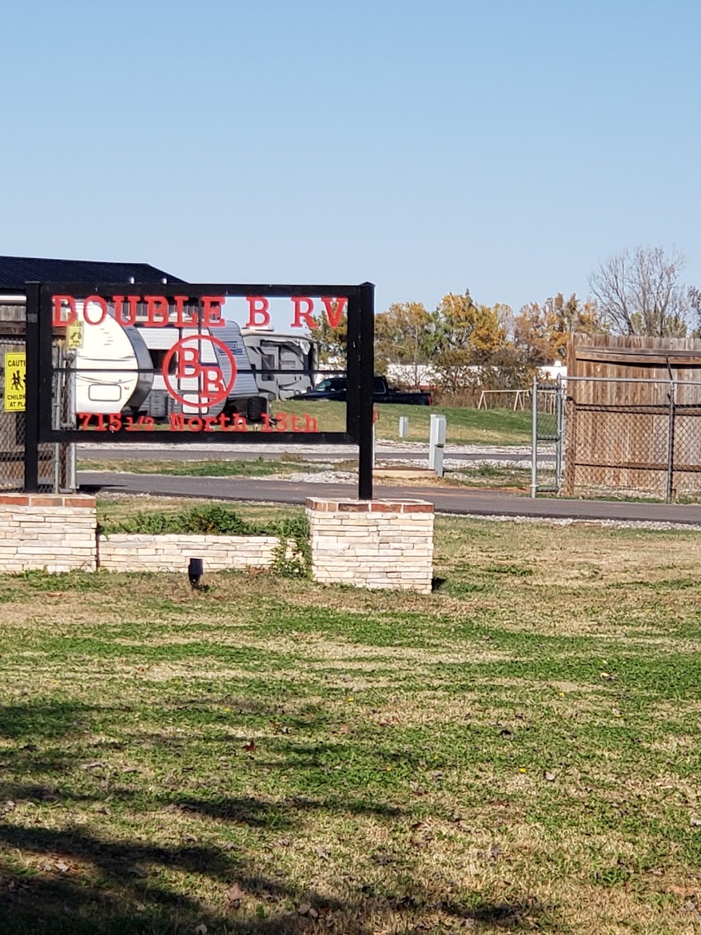 Double B RV Park | 715 1/2, N 13th St, Chickasha, OK 73018, USA | Phone: (713) 459-6191