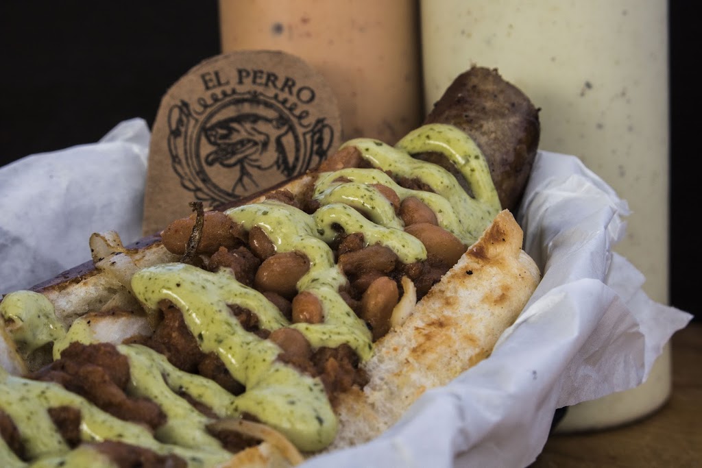 El Perro Hot Dogs | Manuel Pérez Yañez 891, Lucio Blanco, 22706 Rosarito, B.C., Mexico | Phone: 661 135 4583