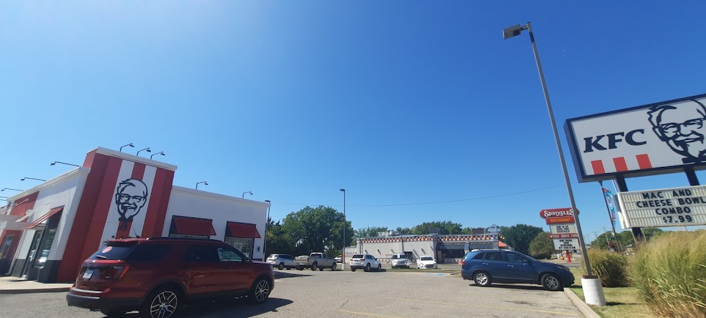 KFC | 2003 W Central Ave, El Dorado, KS 67042, USA | Phone: (316) 321-6770