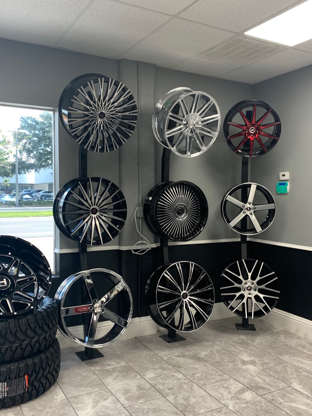 Wheel Identity Tires and Accessories | 11626 N Florida Ave, Tampa, FL 33612 | Phone: (813) 863-9449