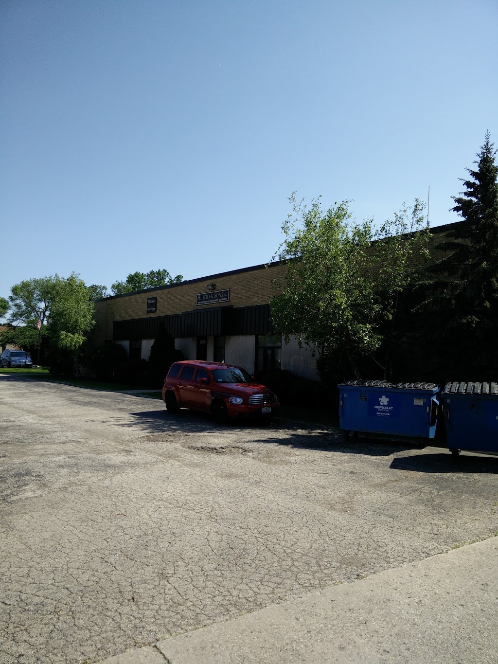 KDV Logistics | 2605 S Clearbrook Dr #1, Arlington Heights, IL 60005, USA | Phone: (847) 357-1900