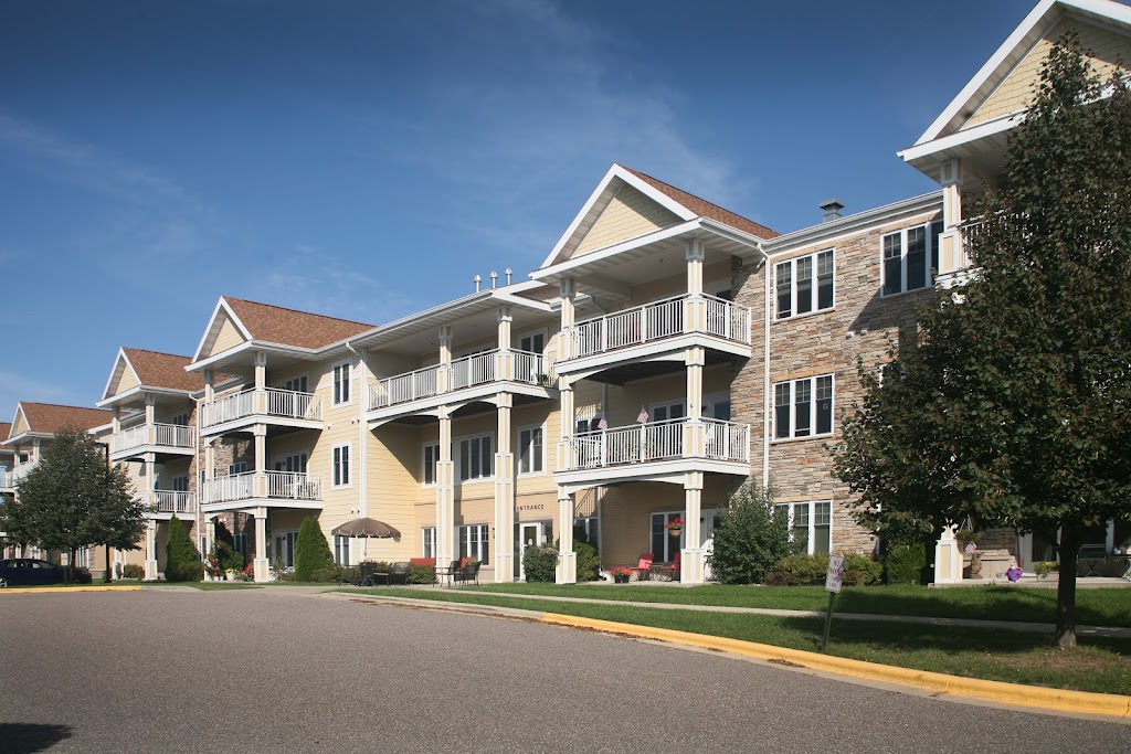 Oak Park Place Baraboo | 800 Waldo St, Baraboo, WI 53913, USA | Phone: (608) 355-4111