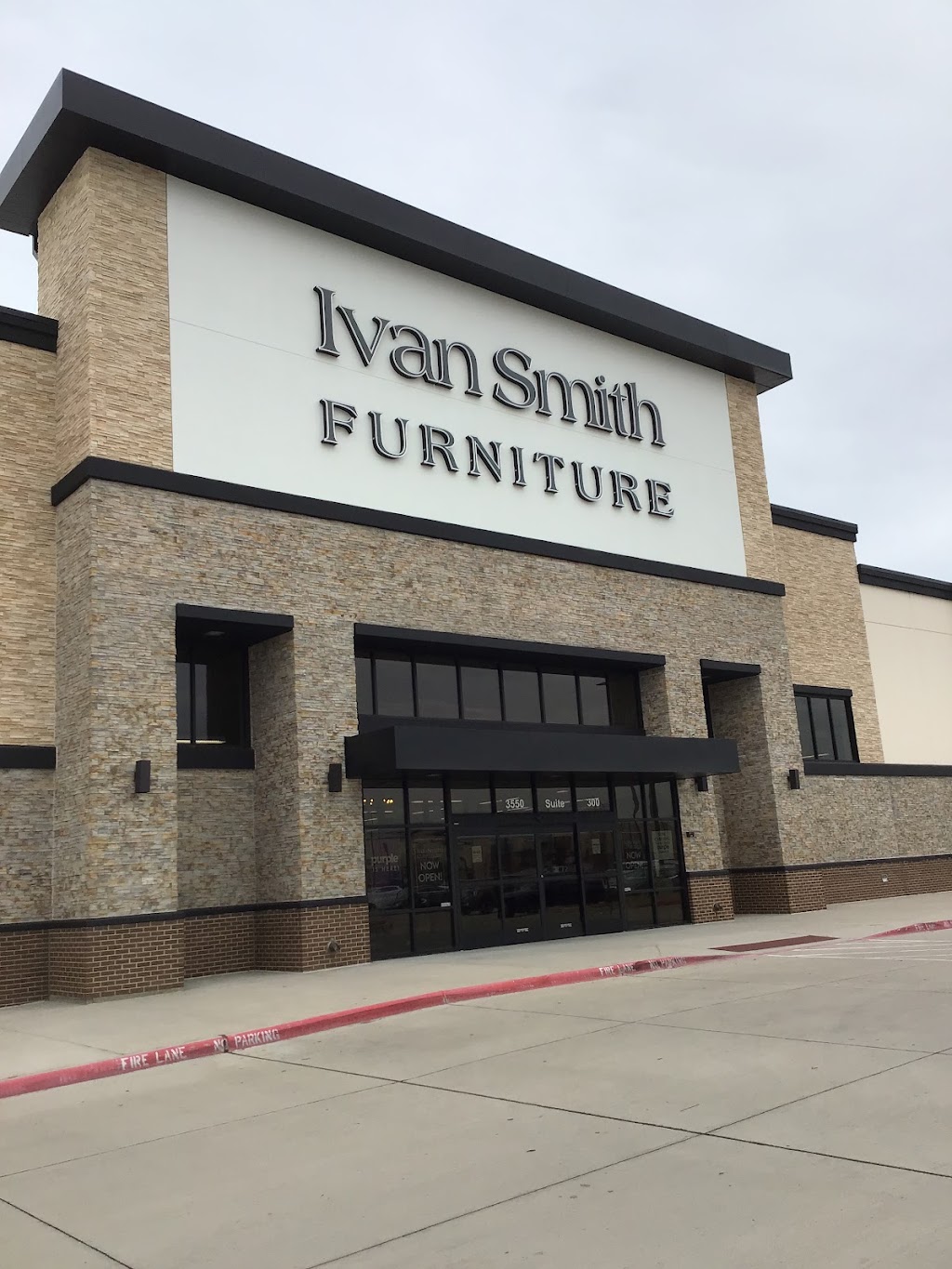 Ivan Smith Furniture | 3550 W University Dr STE 300, McKinney, TX 75071, USA | Phone: (469) 302-9320