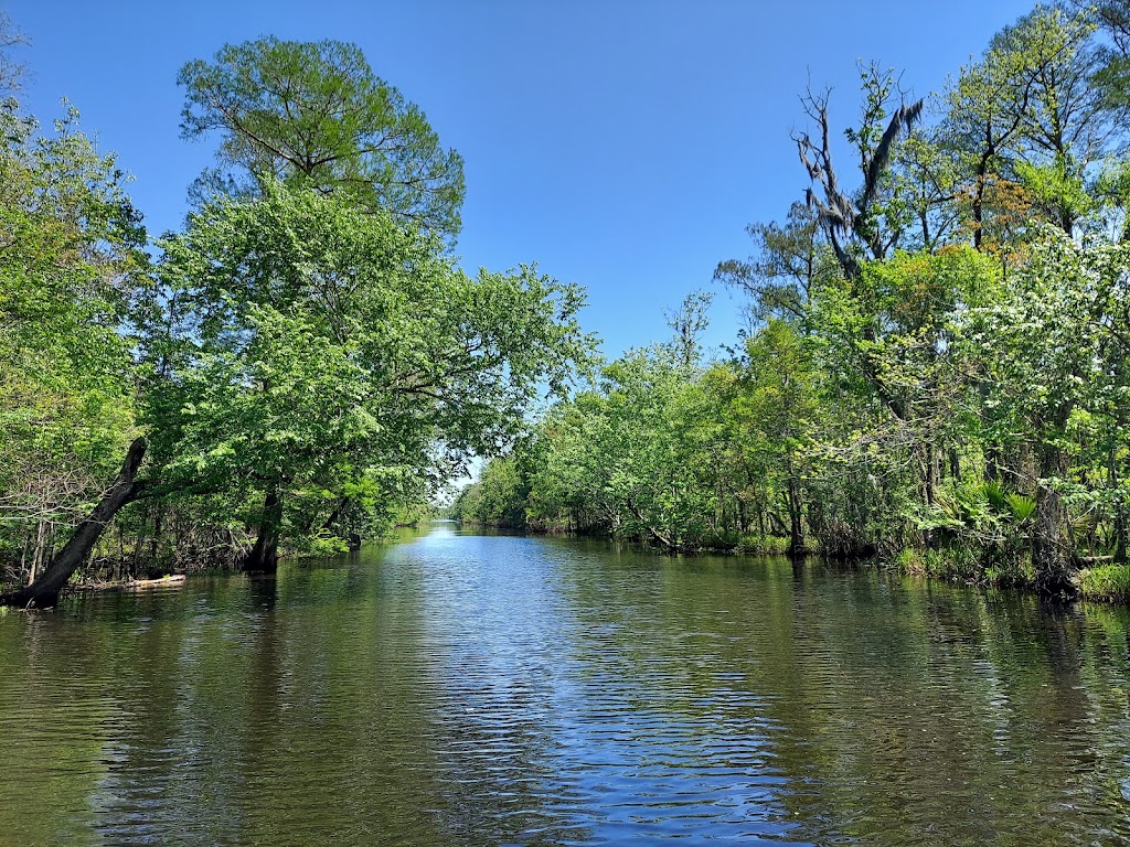 Cajun Pride Swamp Tours | 110 Frenier Rd, Laplace, LA 70068, USA | Phone: (504) 467-0758