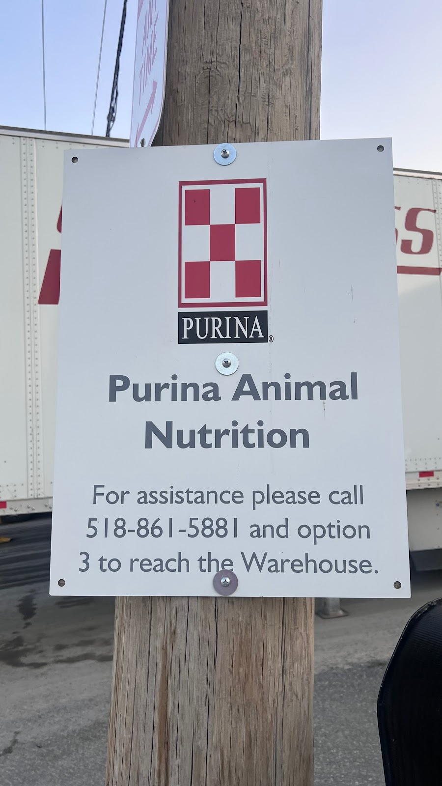 Gilderland Feed Services | 2 Van Buren Blvd, Altamont, NY 12009 | Phone: (518) 861-5806