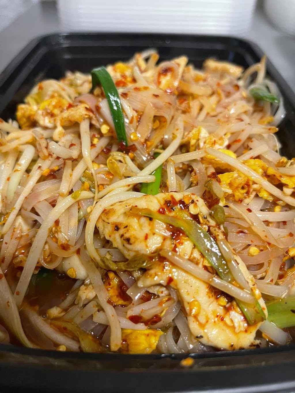Phas Pepper Thai | 52787 Hayes Rd, Shelby Township, MI 48315, USA | Phone: (586) 566-6080