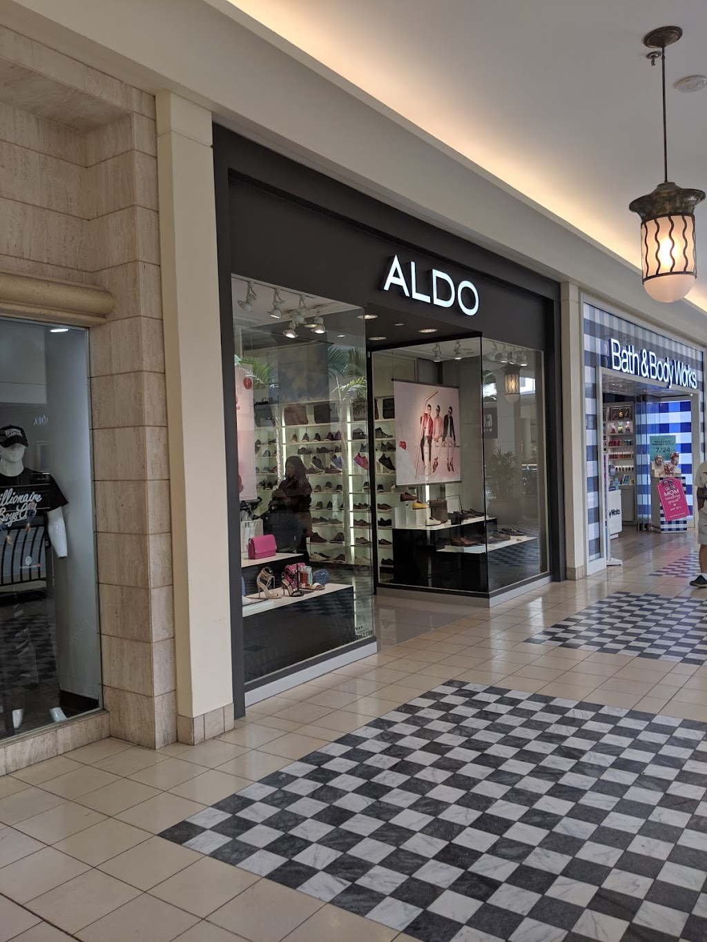 ALDO | 266 Hillsdale Shopping Ctr l266, San Mateo, CA 94403 | Phone: (650) 349-8020