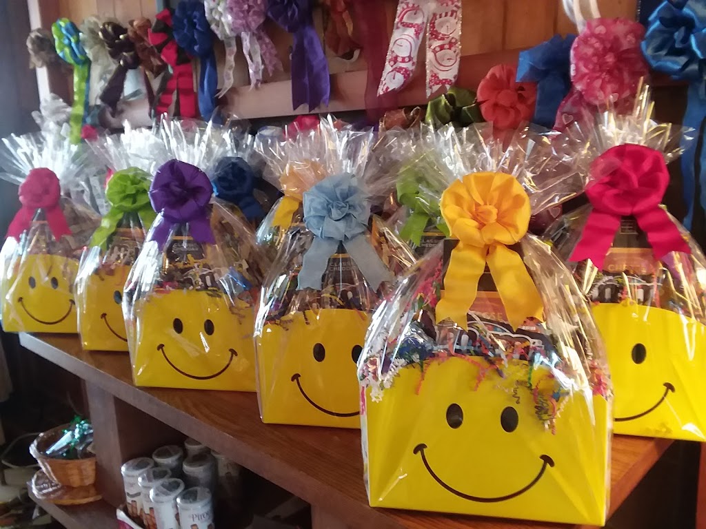 Gift Baskets By Lyn | 5018 Laurinda Dr, Greensboro, NC 27410, USA | Phone: (336) 282-7949