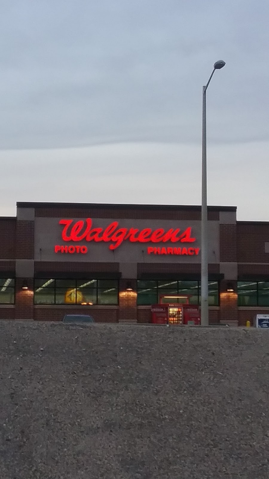 Walgreens | 1720 W Washington St, West Bend, WI 53095 | Phone: (262) 438-1120