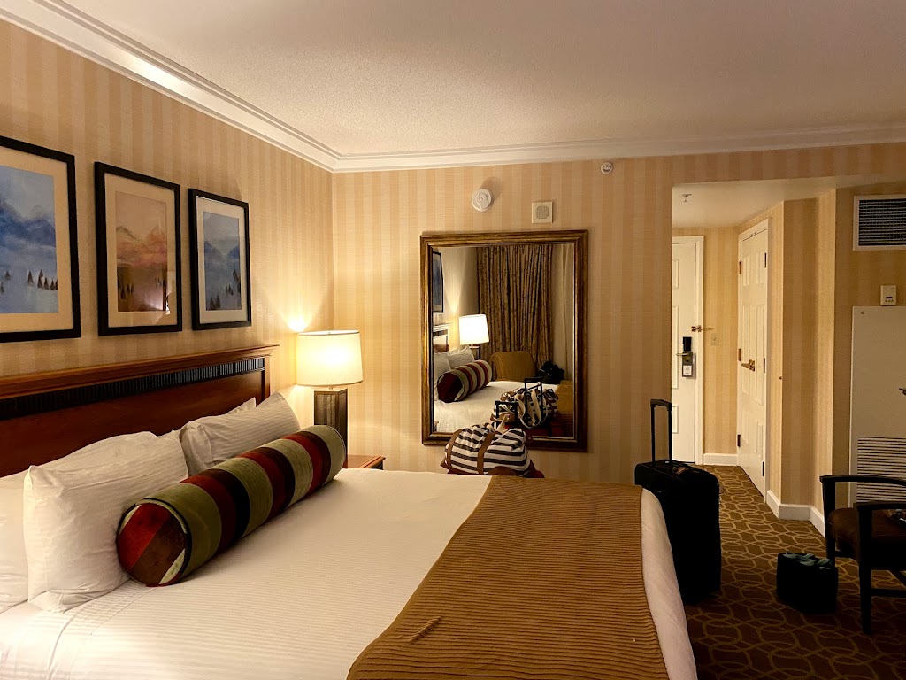 Omni Interlocken Hotel | 500 Interlocken Blvd, Broomfield, CO 80021, USA | Phone: (303) 438-6600