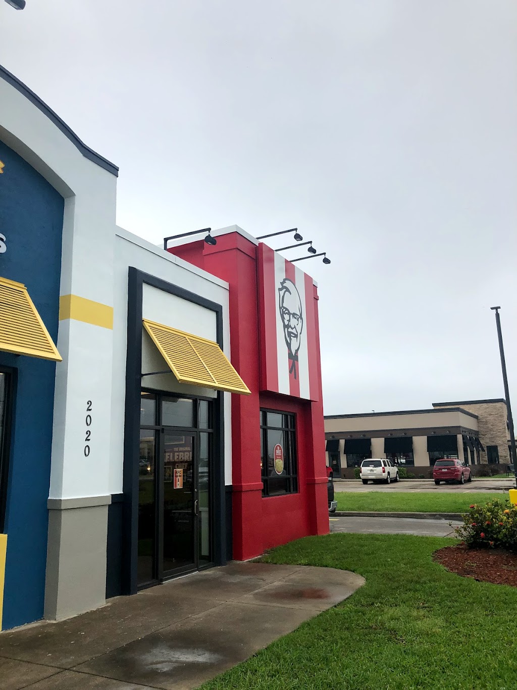 KFC | 2020 Hwy 181, Portland, TX 78374, USA | Phone: (361) 643-3000