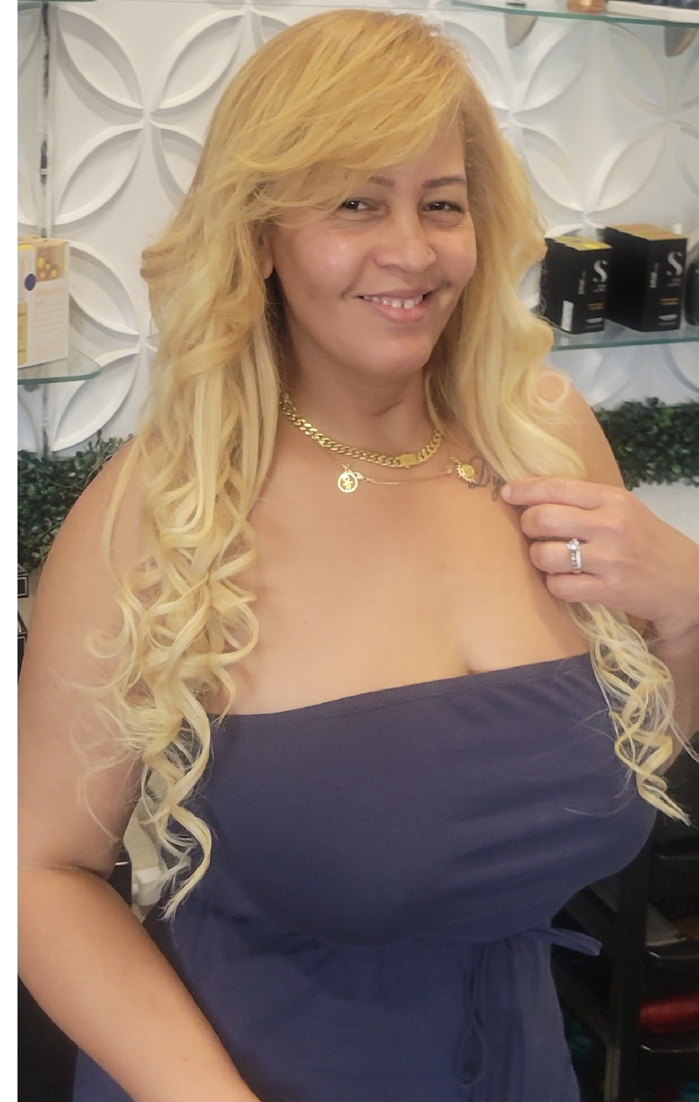 Dominican Style Salon | 3251 Hollywood blvd Ste 447 Phenix Salon Suite Indoor Suite #101, 3251 Hollywood Blvd, Hollywood, FL 33021 | Phone: (954) 665-1655