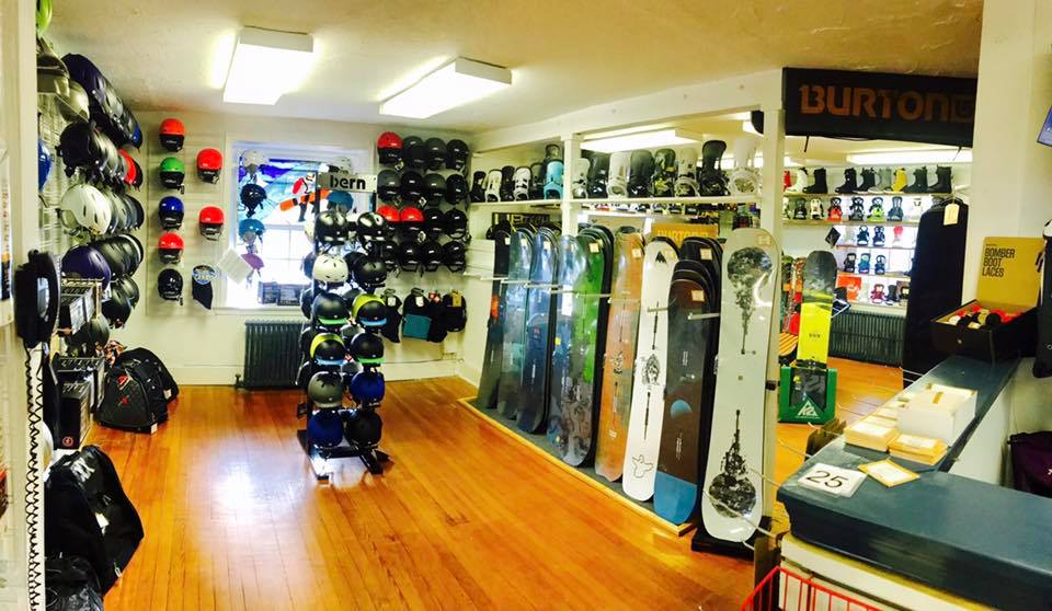 Buckmans Ski and Snowboard Shop - Exton | 403 N Pottstown Pike, Exton, PA 19341, USA | Phone: (610) 363-1893