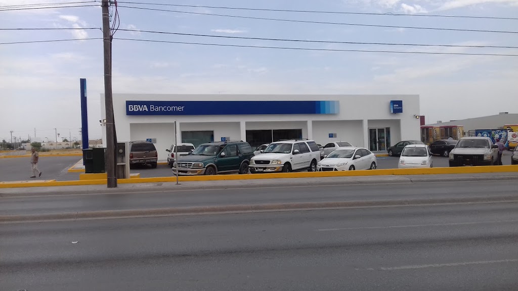 BBVA Nuevo Laredo Soriana La Fe | Calzada de los Heroes, La Fe, 88187 Nuevo Laredo, Tamps., Mexico | Phone: 55 5226 2663