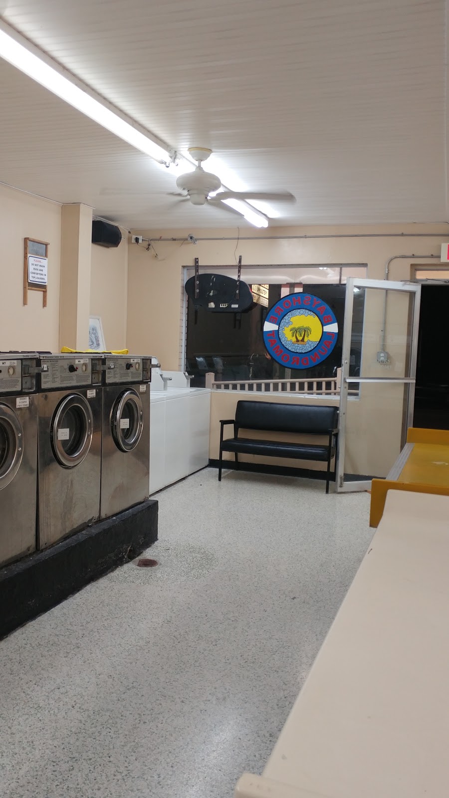 Bayshore Laundromat 1305 Bayshore Blvd, Dunedin, FL 34698