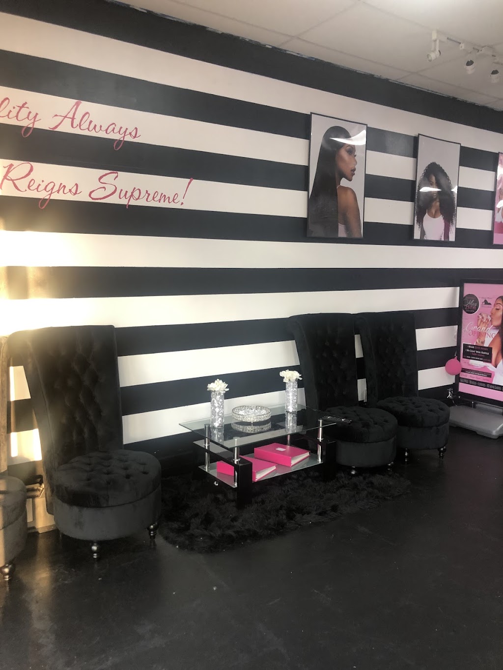 Simply Flawless Hairtique | 5860 Delmar Blvd Apt 106, St. Louis, MO 63112, USA | Phone: (314) 601-3855