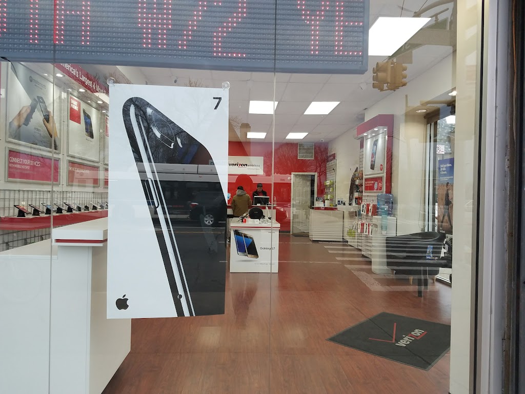 Verizon Authorized Retailer - Your Wireless | 73-02 Northern Boulevard Jackson Heights Queens, Queens, NY 11372, USA | Phone: (718) 899-7900