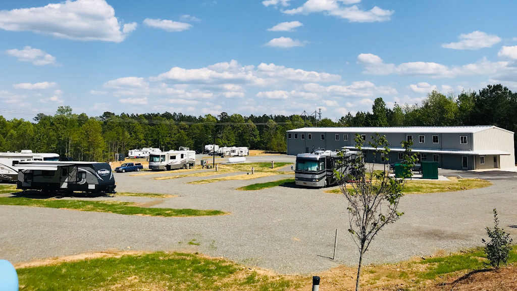 Chatham RV Park | 7695 Moncure Pittsboro Rd, Moncure, NC 27559, USA | Phone: (919) 923-1586