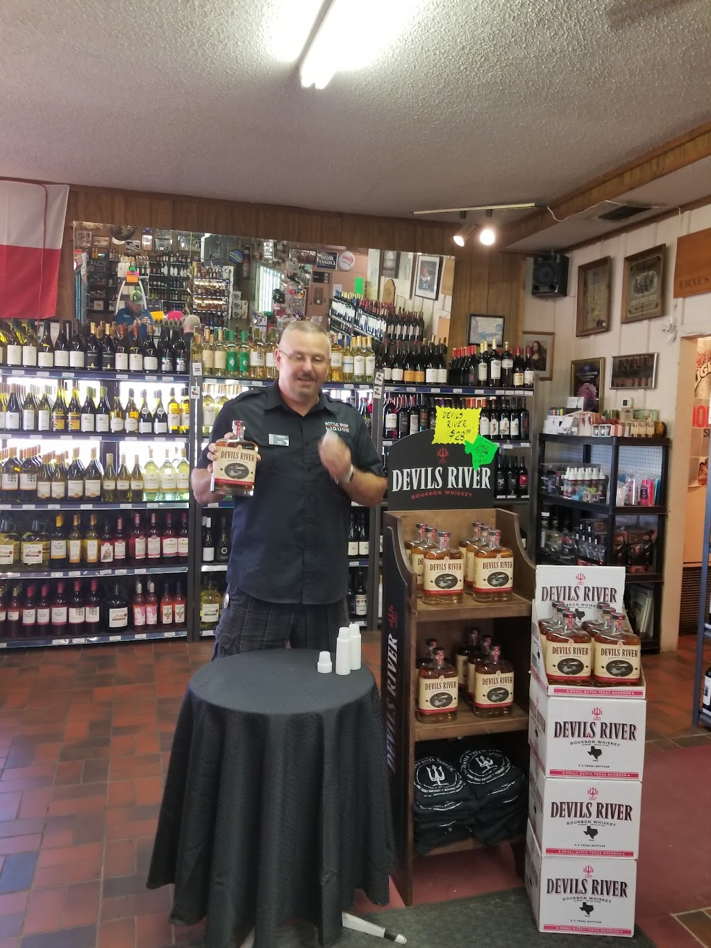 Bottle Shop Liquor | 4005 SE McKinney St, Rice, TX 75155, USA | Phone: (903) 326-7411