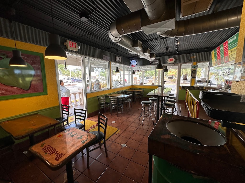 Tomatillos Fresh Mex | 339 Commercial Ct, Venice, FL 34292, USA | Phone: (941) 412-4832