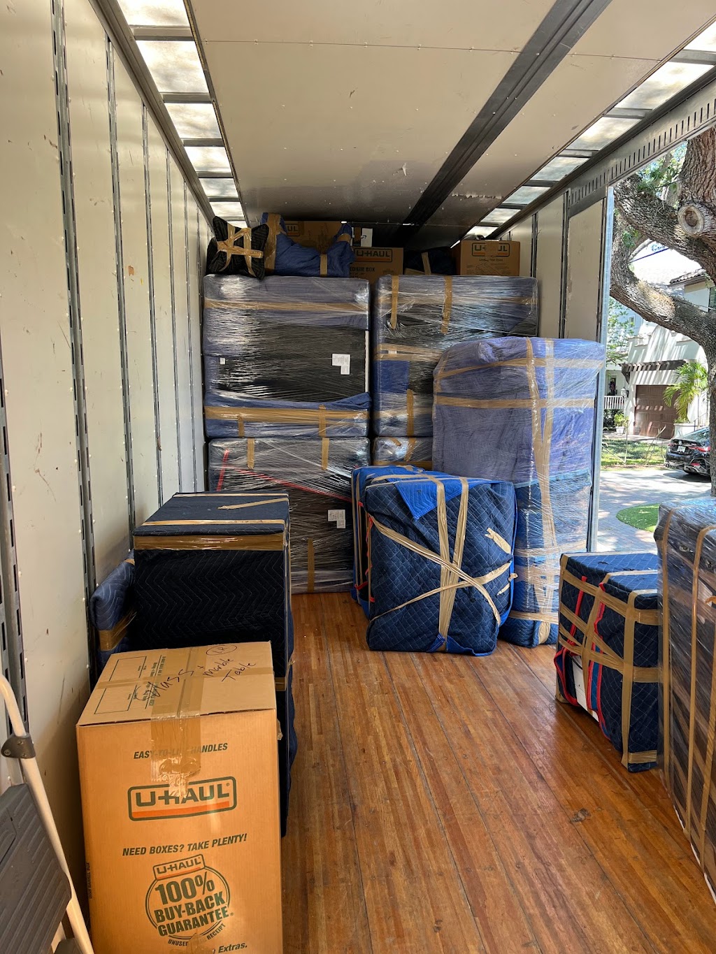 Pack and Go Moving | 10021 Courtney Palms Blvd, Tampa, FL 33619, USA | Phone: (813) 893-1018