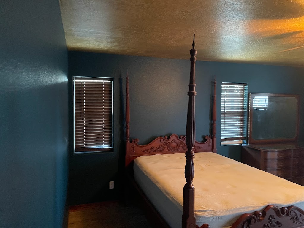 Latimer Painting | 9282 Caughlin Rd, Phelan, CA 92371, USA | Phone: (760) 885-8036