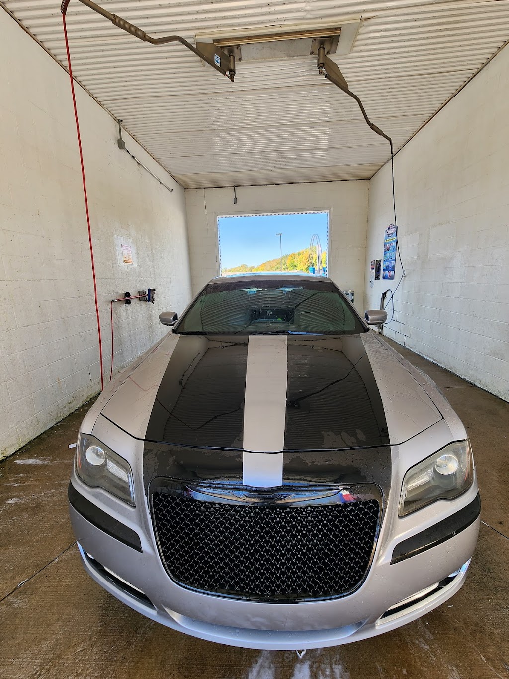 Prides Express Carwash | 1125 N Main St, Goshen, IN 46528, USA | Phone: (574) 777-0525