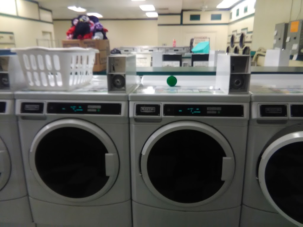 Ridgeway Coin Laundry | 145 S Ridgeway Dr, Cleburne, TX 76033, USA | Phone: (817) 645-9011