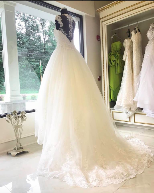 Plus Size Brides & Mother Gowns | 84 Boonton Ave suite 160, Kinnelon, NJ 07405, USA | Phone: (973) 529-8450