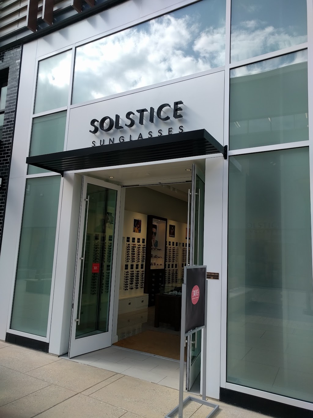 Solstice Sunglasses | 180 El Camino Real Suite #1150, Palo Alto, CA 94304 | Phone: (650) 999-7037