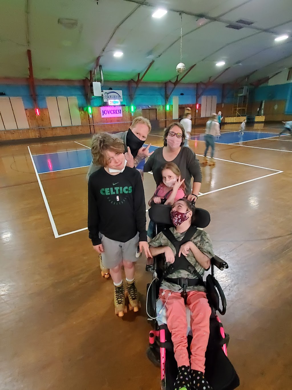 Joycrest Skating Rink | 1570 Lake St, Elmira, NY 14901, USA | Phone: (607) 732-0494