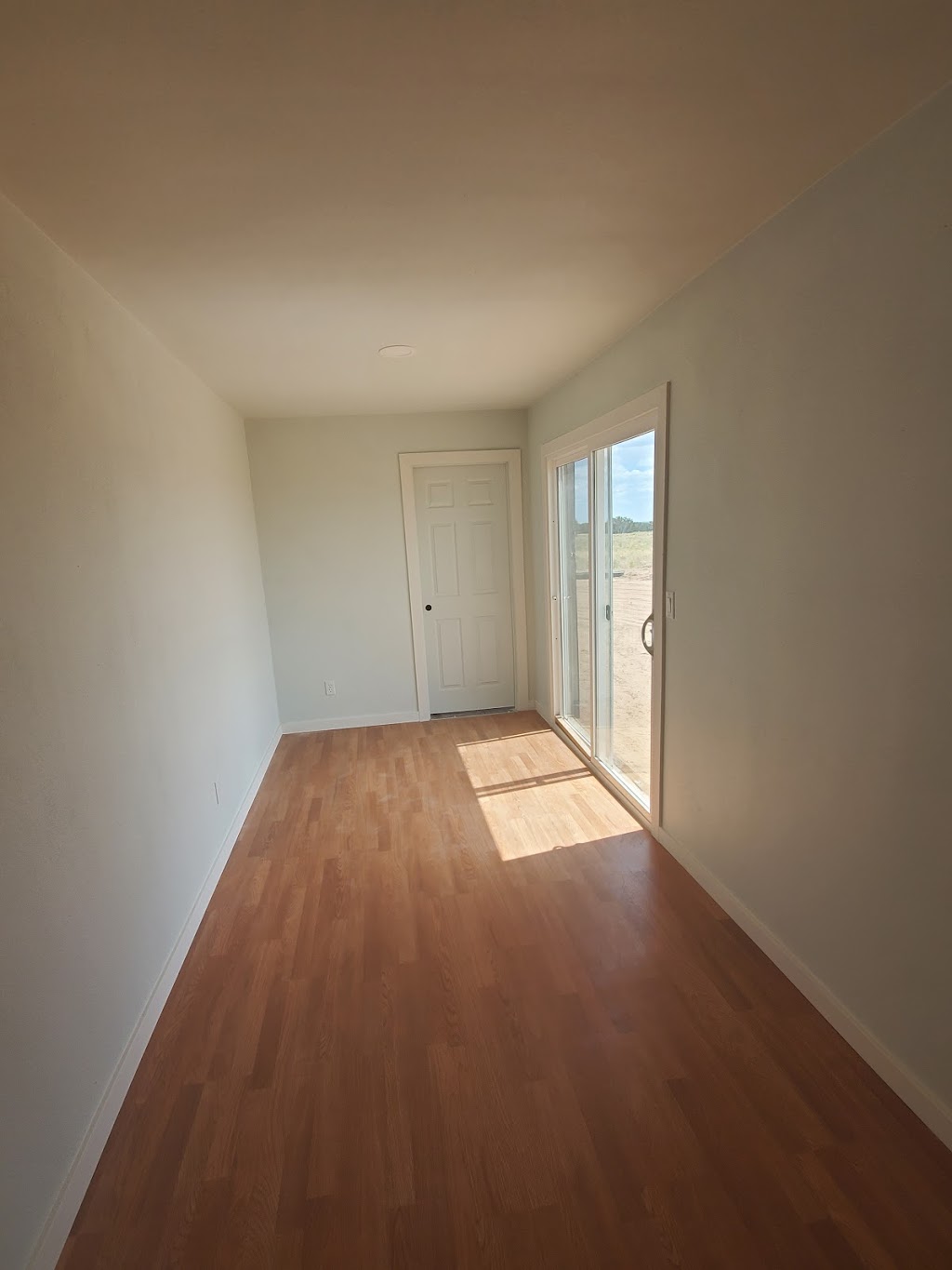 Hill containers | 22035 N Black Cyn Hwy, Phoenix, AZ 85027, USA | Phone: (623) 223-2699