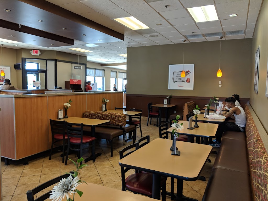 Chick-fil-A | 5502 Silver Hill Rd, District Heights, MD 20747, USA | Phone: (301) 735-0602