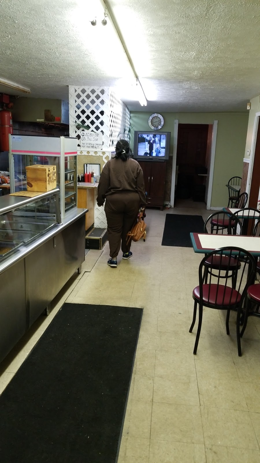 Shaw Dairy Restaurant | 12810 Shaw Ave, Cleveland, OH 44108, USA | Phone: (216) 541-4116