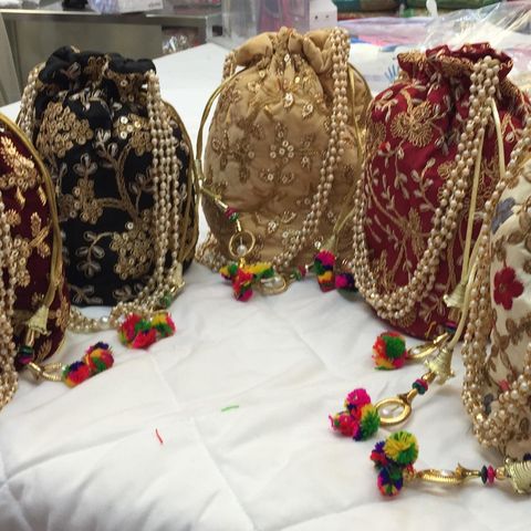 Kearrahs Indian Boutique | 6664 Valley Hi Dr, Sacramento, CA 95823, USA | Phone: (916) 254-7144