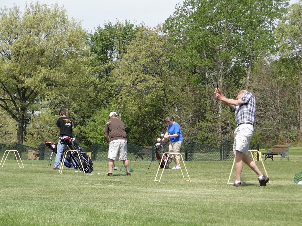 Fairfield Hills Golf Course & Range | S3308 Fox Hill Rd, Baraboo, WI 53913, USA | Phone: (608) 356-5524