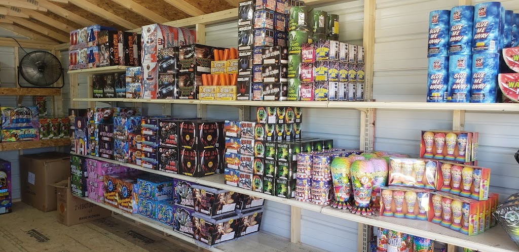 Mob Scene Fireworks LLC | 389 Paul Carr Dr, Main St 710 S, Checotah, OK 74426, USA | Phone: (609) 489-3967