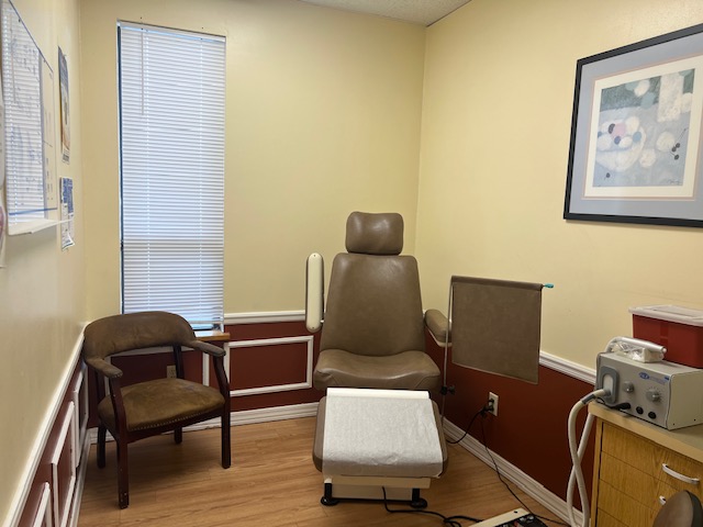 Albany Family Foot and Ankle Services, PC | 1692 Central Ave #101, Albany, NY 12205, USA | Phone: (518) 869-5799