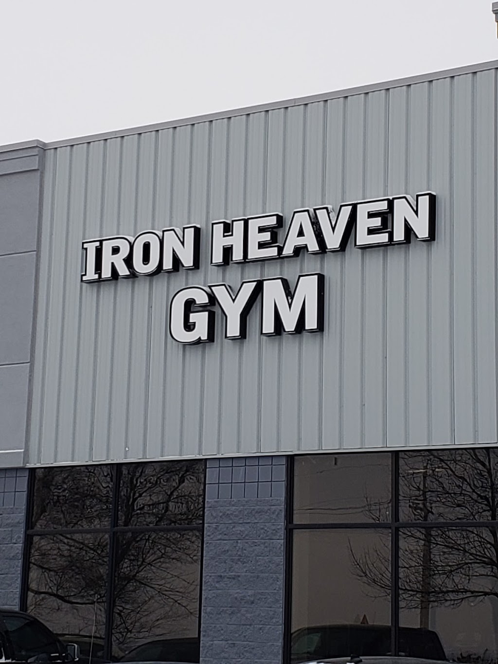 Iron Heaven Gym Chandler | 13211 Chandler Rd, Omaha, NE 68138, USA | Phone: (402) 502-4939