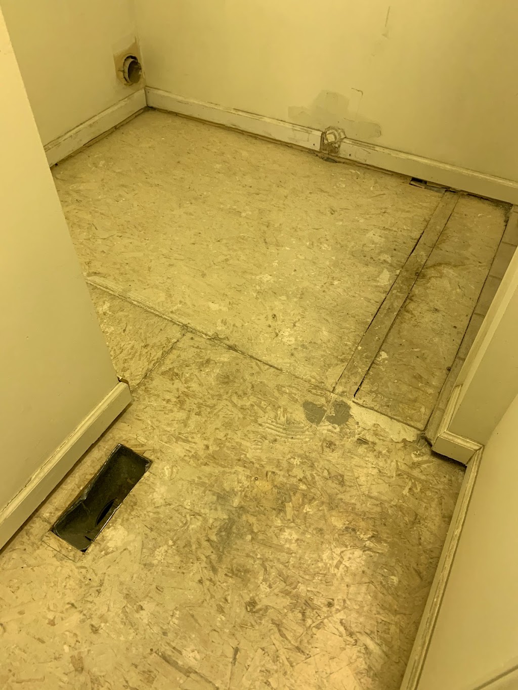 Pasqua Flooring, LLC | 2910 Co Rd 42, Calera, AL 35040, USA | Phone: (205) 337-3594