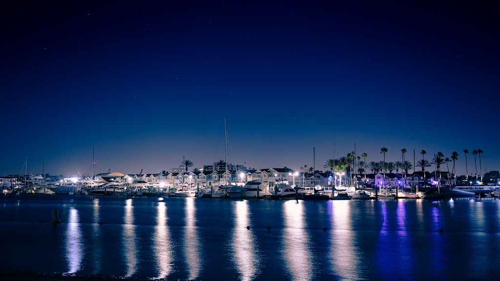 19th Street Lot | 1800 W Bay Ave, Newport Beach, CA 92663, USA | Phone: (949) 675-8605