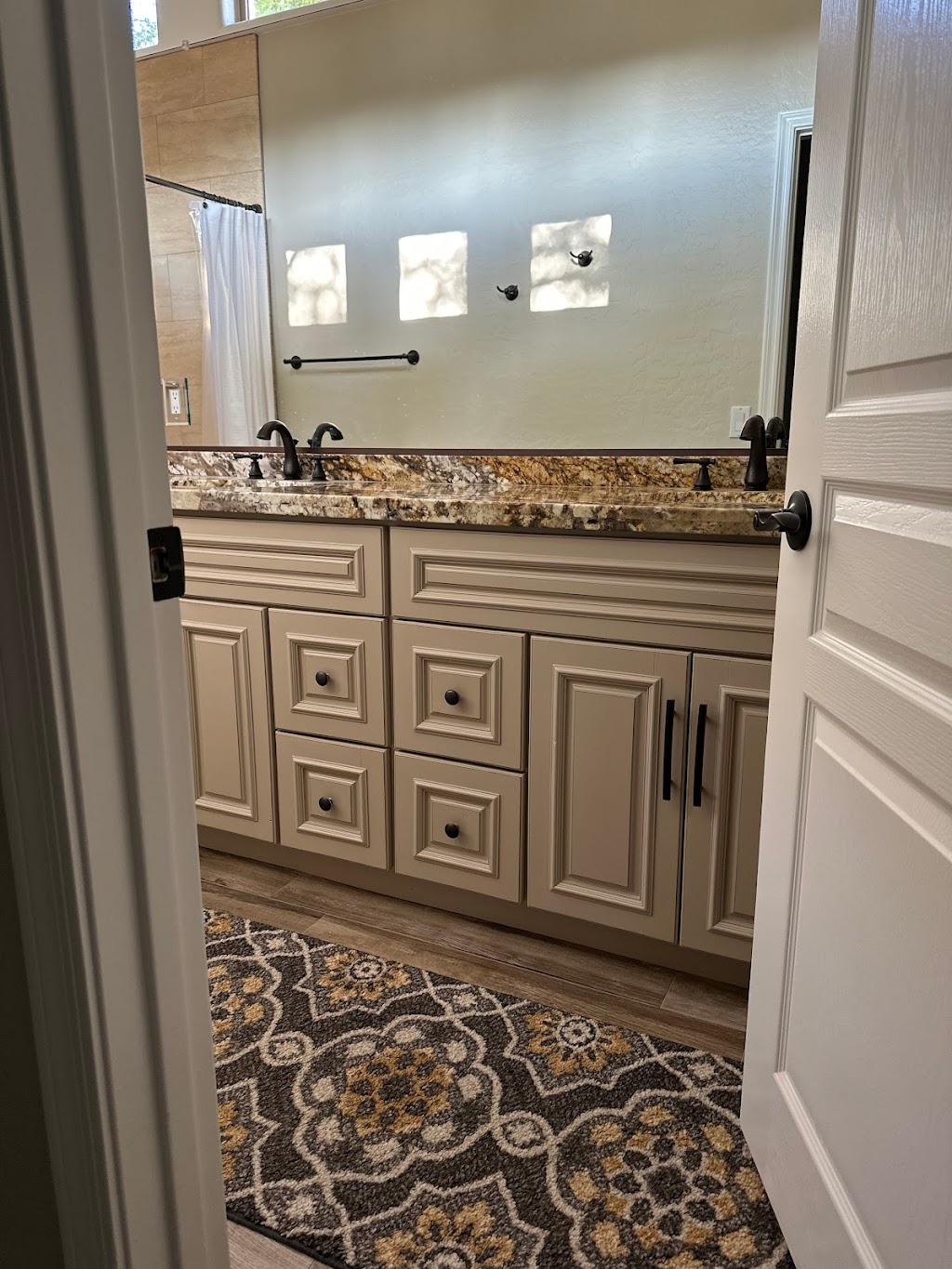 Designer Cabinet Refinishing | 4442 N 7th Ave STE 1, Phoenix, AZ 85013, USA | Phone: (602) 277-4396