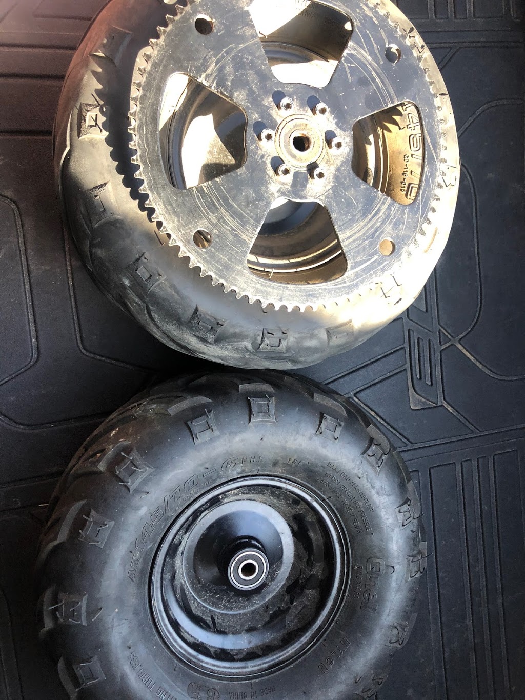 D & W Tire and Muffler | 301 W Bedford Euless Rd, Hurst, TX 76053, USA | Phone: (817) 282-7407