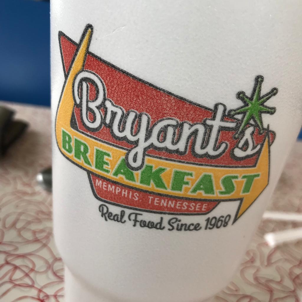 Bryants Breakfast | 3965 Summer Ave, Memphis, TN 38122 | Phone: (901) 324-7494