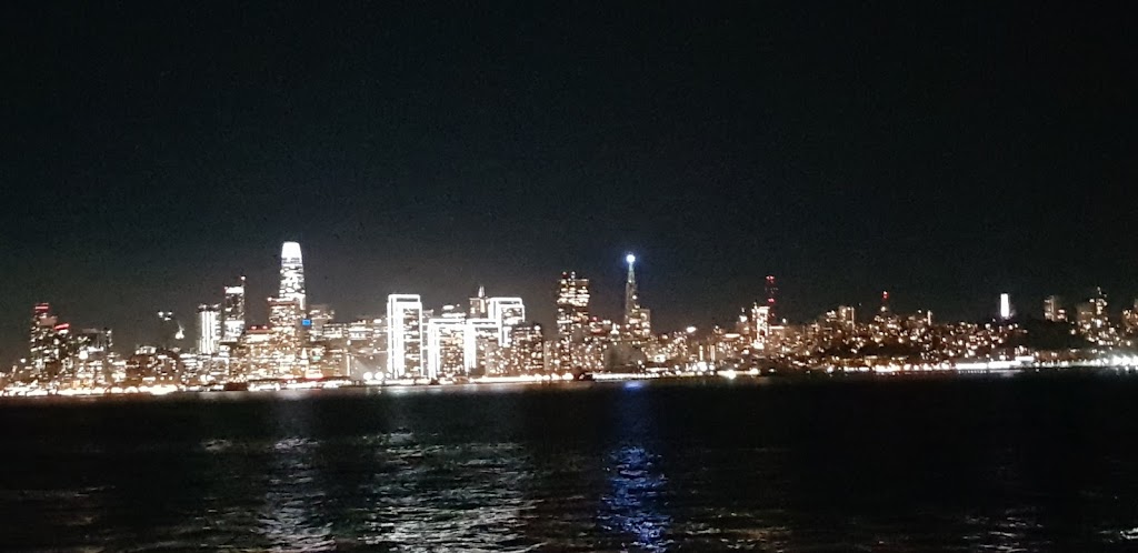 City Sightseeing | 99 US-1 Suite B, San Francisco, CA 94133, USA | Phone: (415) 440-8687