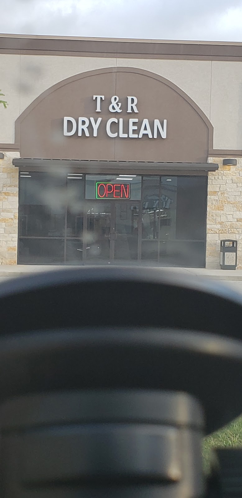 T&R Dry Clean | 24435 Tomball Pkwy, Tomball, TX 77377, USA | Phone: (832) 761-5676